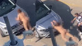 Akıllara durgunluk veren olay... Çırılçıplak soyunan kadın çığlık atıp, araçlara saldırdı!