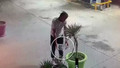 Bursa kundakçısının benzin aldığı görüntüler!