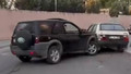 Sakarya'da bir kadın eşine kızdı aracı parçaladı