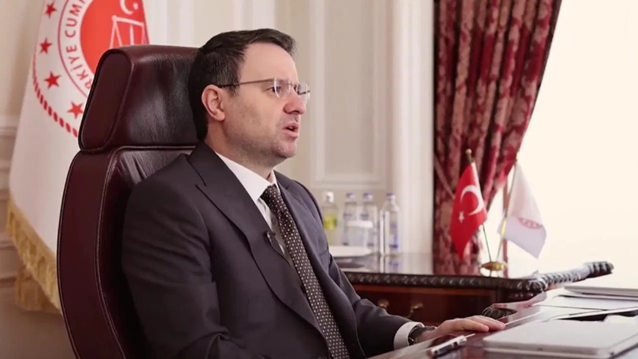 Akın Gürlek'ten hâkim, savcı ve avukatlara mesaj! Makam odasından seslendi…