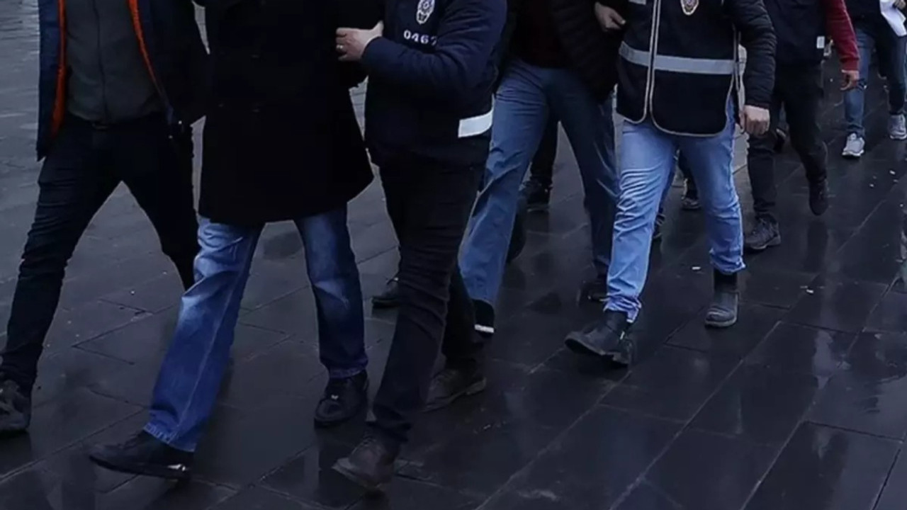 İstanbul ve Adana'da DEAŞ operasyonu! 10 şüpheli gözaltında