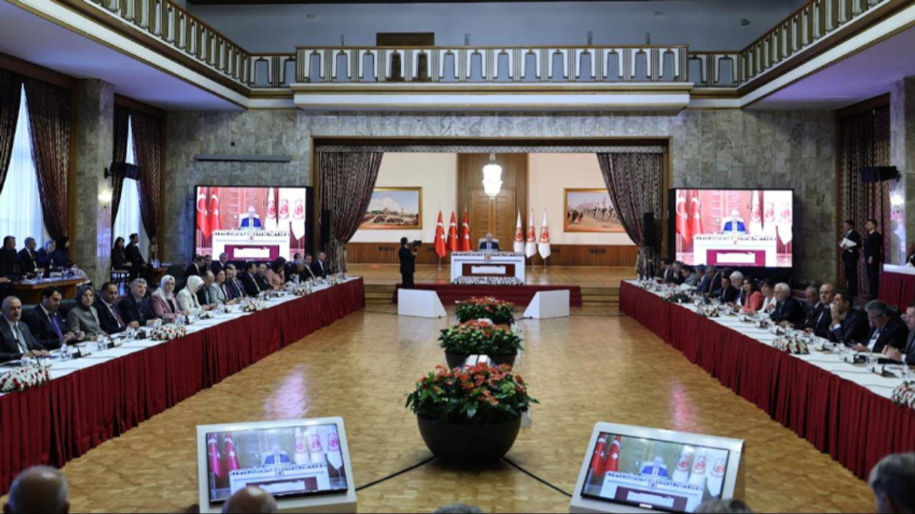 Süreç komisyonu bugün toplanıyor! Raporda sona gelindi…