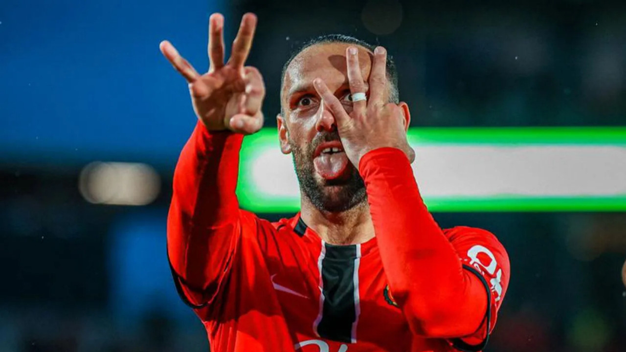 Vedat Muriqi tek başına destan yazıyor!