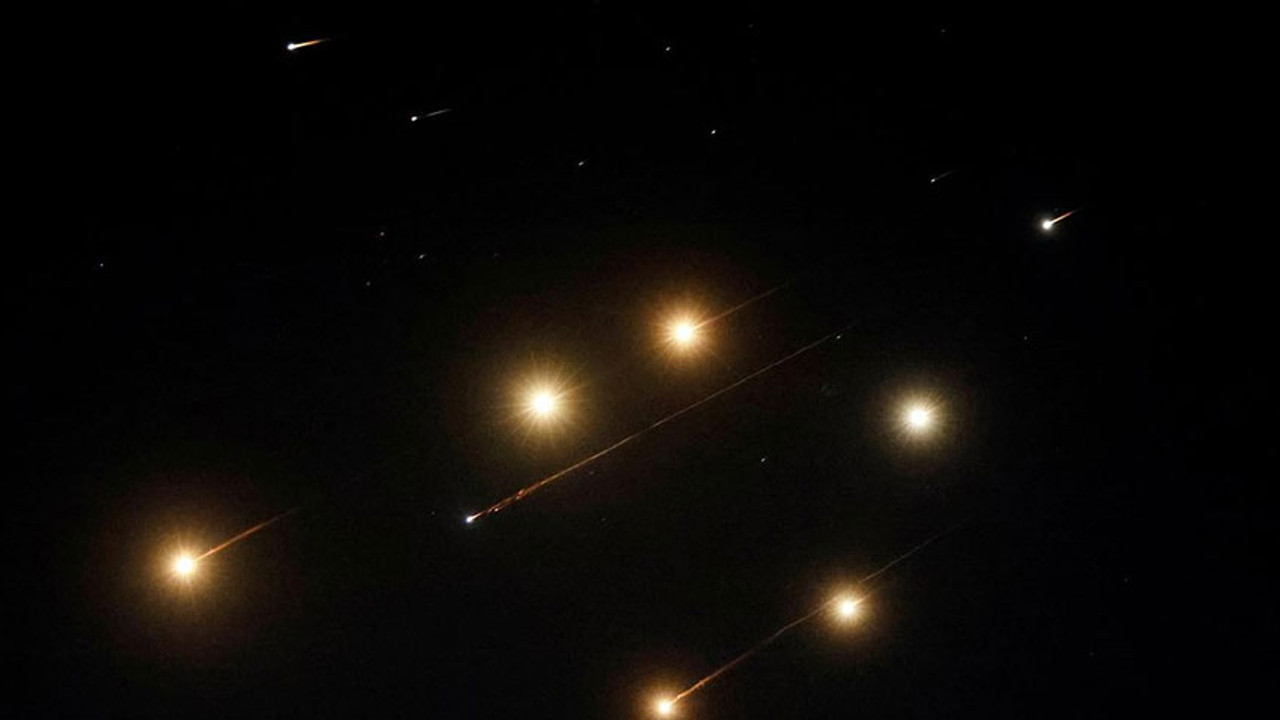 İsrail'de sirenler çaldı! İran'dan gece yarısı füzeli saldırı