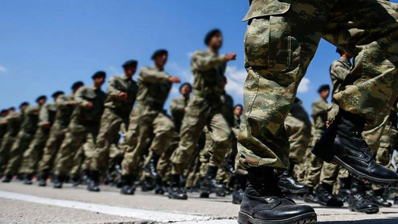 İşte dünyanın en uzun süre askerlik yapan ülkeleri: Kadınlar bile 7 yıl yapıyor!