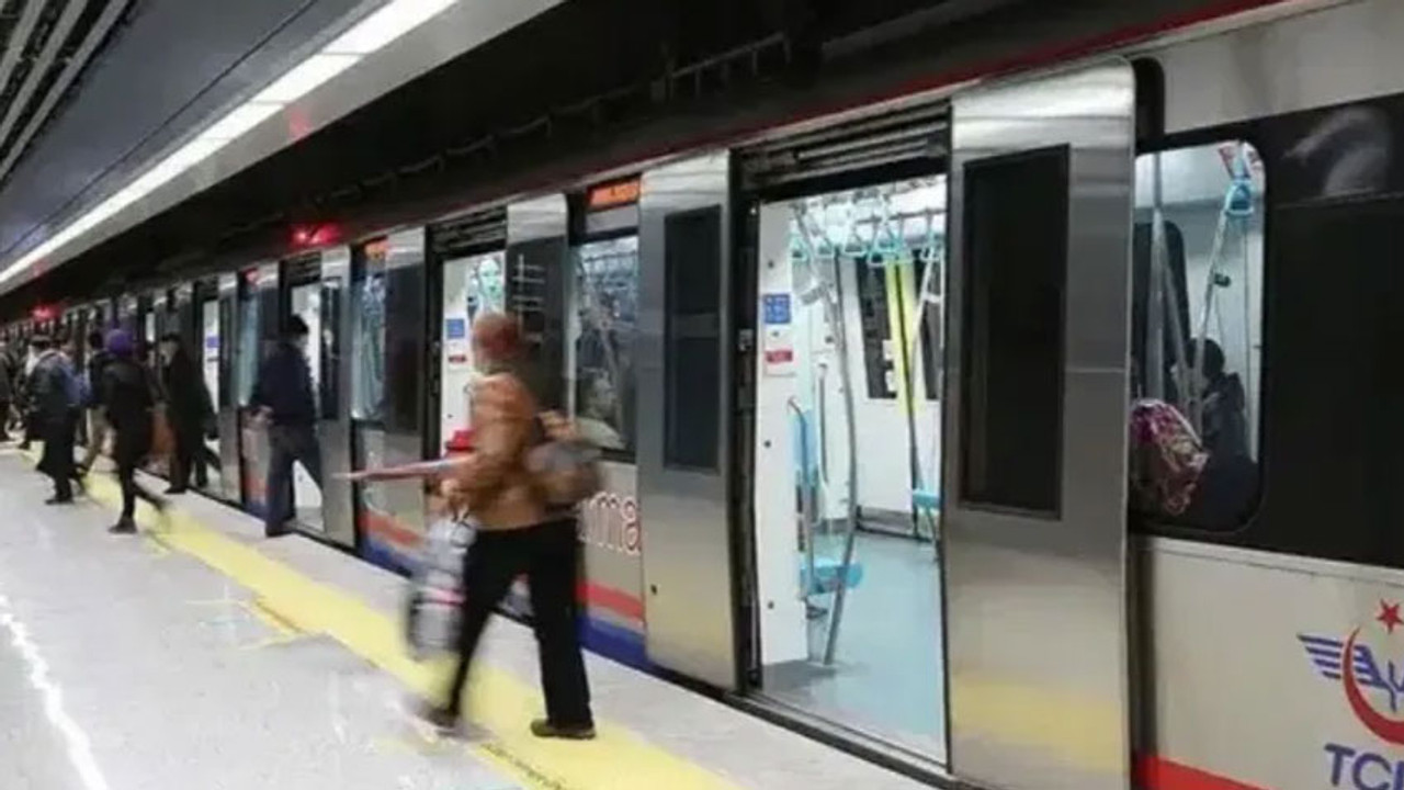 Marmaray'da intihar girişimi: Seferlerde gecikme yaşanıyor