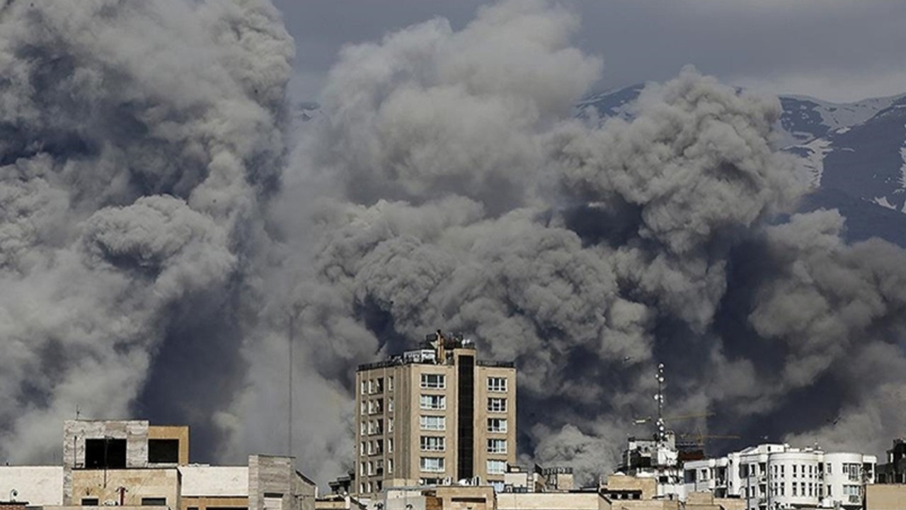 İran Kuveyt'te ABD askerlerini vurdu: Çok sayıda yaralı olduğu iddiası