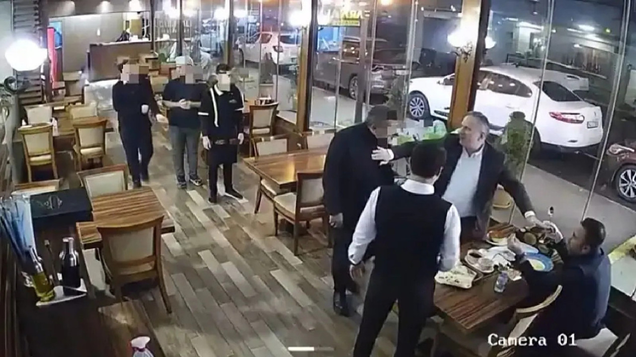 Nadir Ataman’a restoranda darp