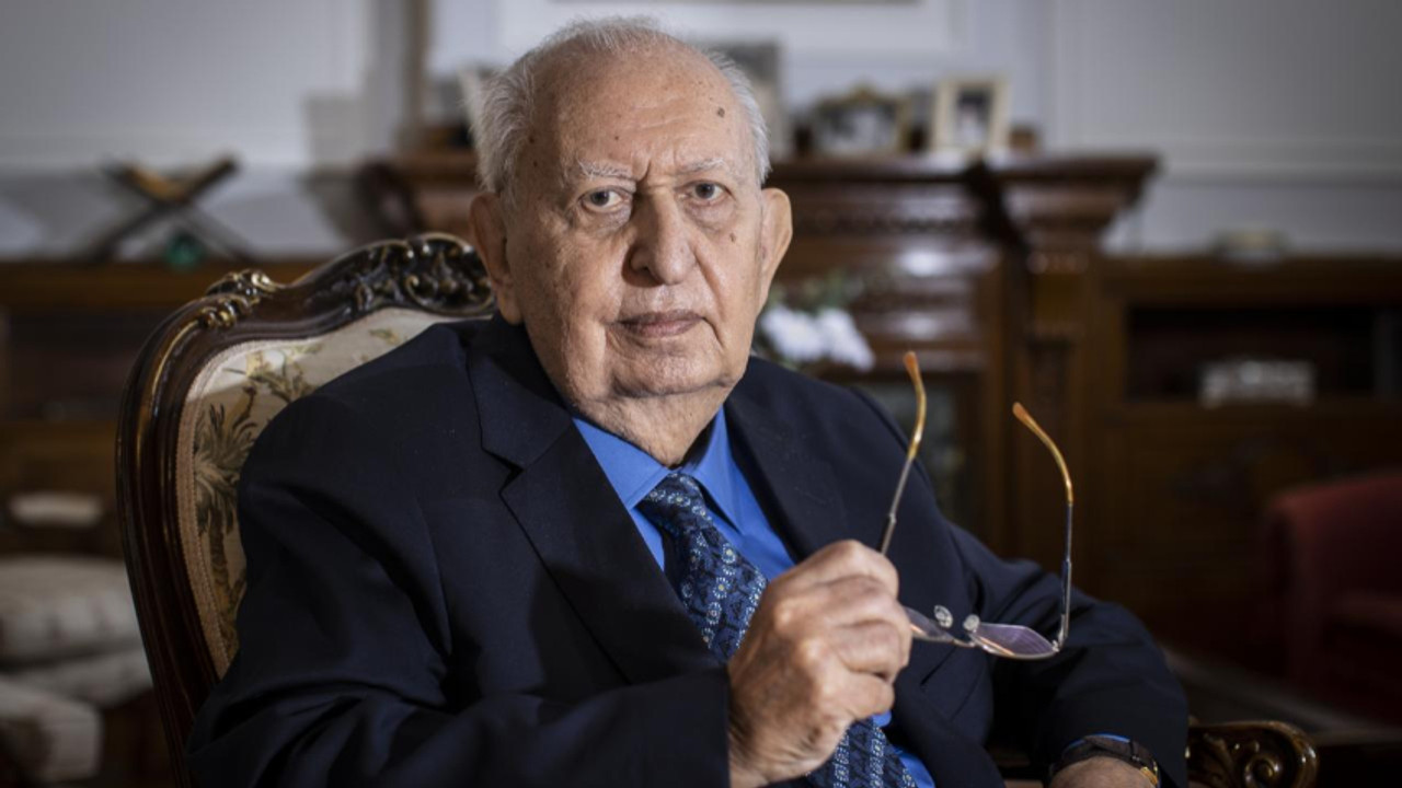 Hüsamettin Cindoruk’un son vasiyeti dikkat çekti! ‘Devlet mezarlığına gömülmemek…’