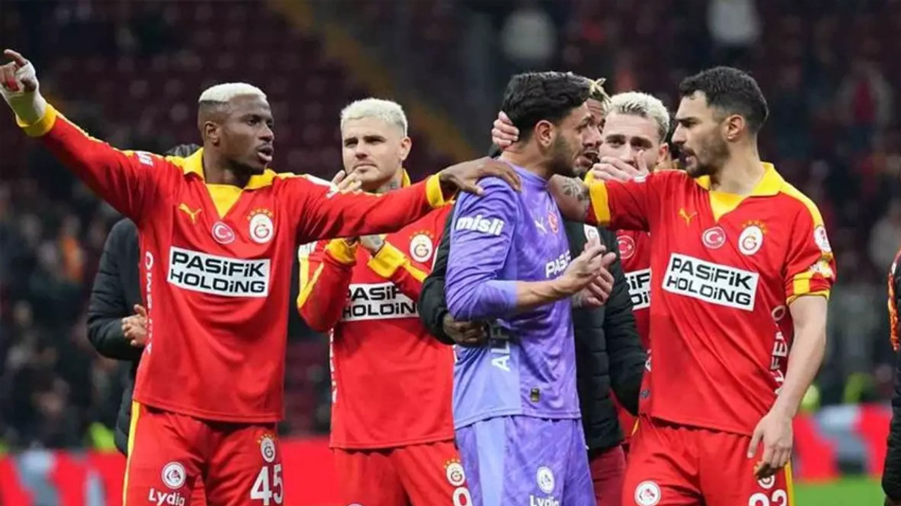 Herkes o isme tepki göstermişti! Osimhen'den gece yarısı paylaşım