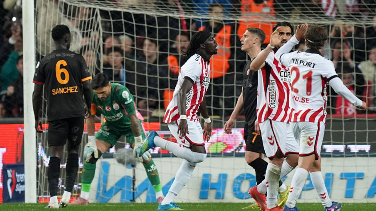 Galatasaray'a Samsun'da soğuk duş! Karadeniz ekibi farka koştu