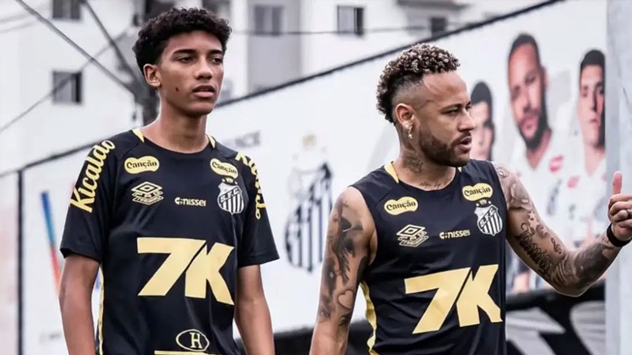 Ünlü futbolcu çılgına döndü! Neymar, Robinho'nun oğluna tokat attı iddiası