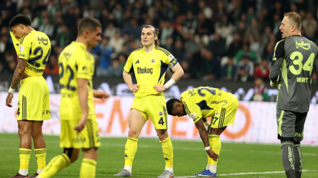Fenerbahçe'ye 3-0'lık deplasman zaferi yetmedi!