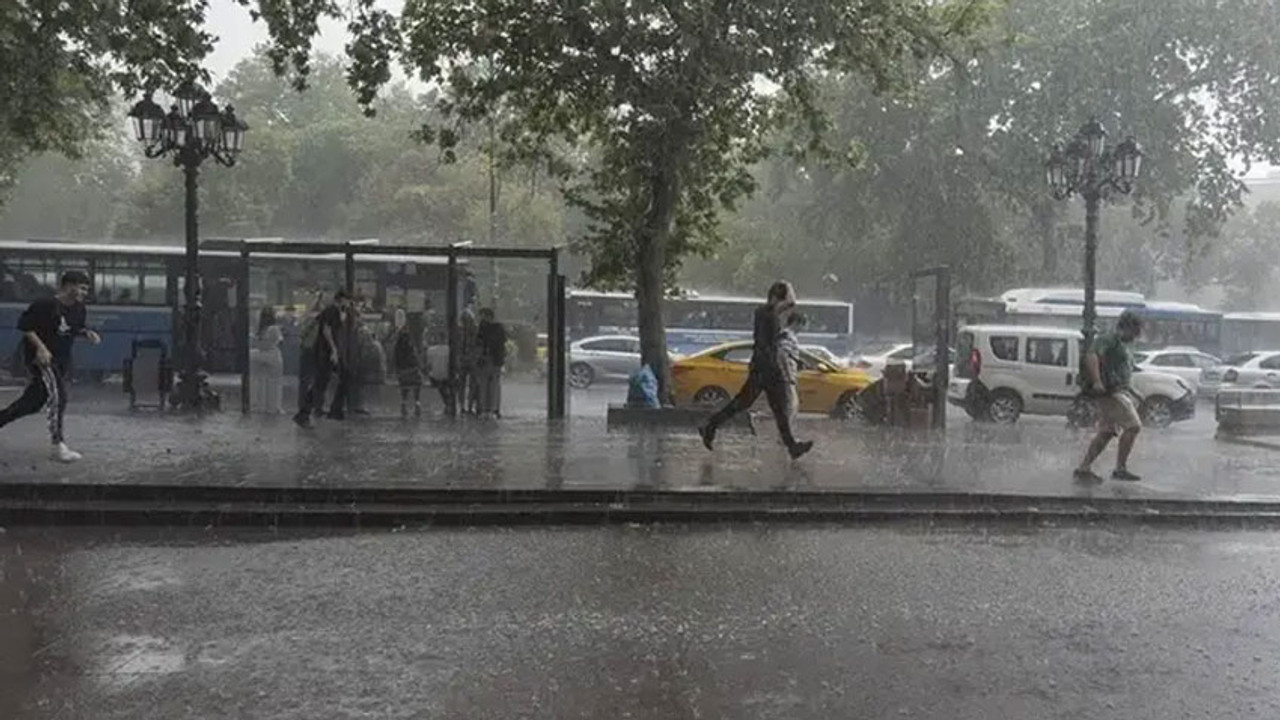 Başkent ve çevre illere kuvvetli sağanak uyarısı