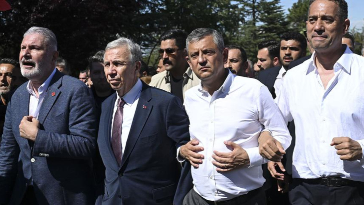 Kılıçdaroğlu'na yakın isimden Mansur Yavaş sözleri! Canlı yayında açıkladı…