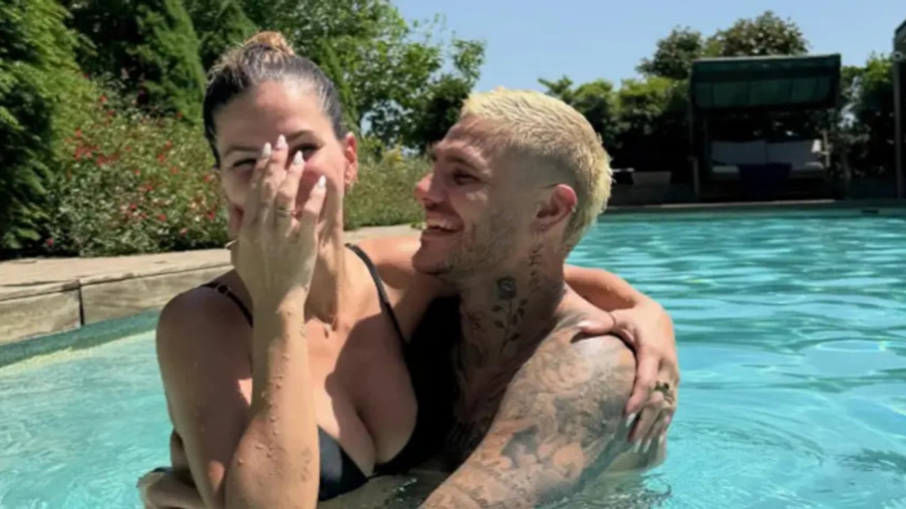 Icardi sevgilisinin çıplak fotoğrafını paylaştı! Ortalık kar