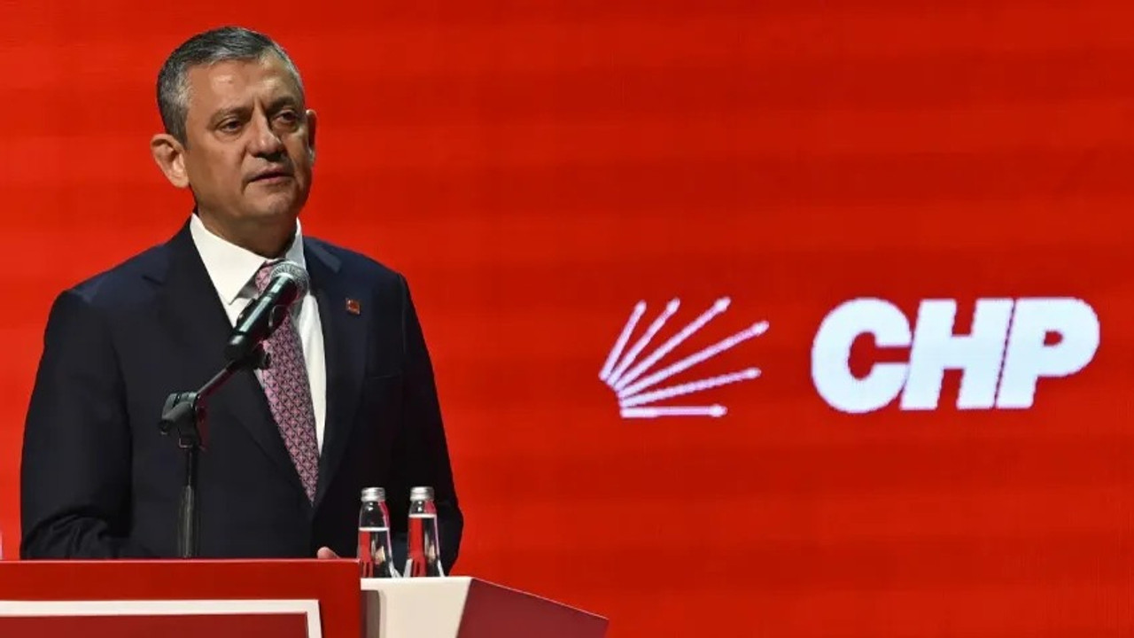 Kulisler yangın yeri! Bomba iddia: Özgür Özel, o ismin kapıs