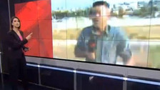 CNN Türk'ün canlı yayınında patlama! Muhabir yerinde zıpladı!