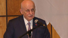 TBMM eski Başkanı İsmail Kahraman: "Düşman işgalinden kurtuluşun kutlaması yapılmaz"