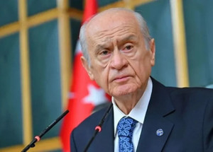 Bahçeli atılan imzayı hatırlatıp sert çıktı