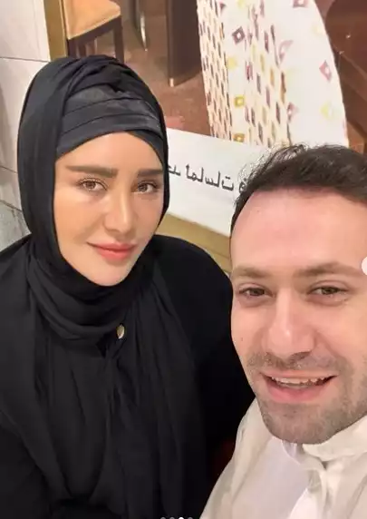 Sosyetik isim Aslı Şen altıncı kez umreye gitti - Resim : 2