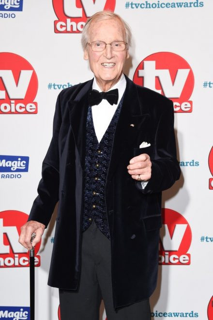 Ünlü radyo ve TV sunucusu hayatını kaybetti - Resim : 1