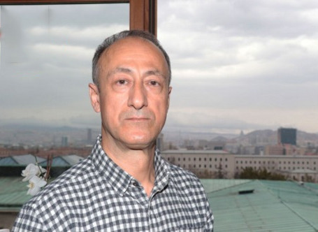 Usta gazeteci ‘ekranın arkası’nı yazdı! Gazeteciler nasıl ‘soru soramaz’ hale getirildi? - Resim : 2