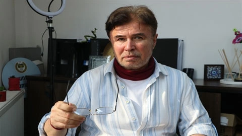 Avukat gözlükten kurtulmak isterken kör oldu! - Resim : 2