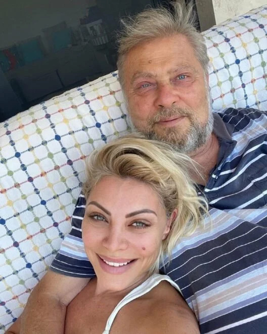 Seray Sever’in acı günü! Babası hayatını kaybetti - Resim : 1