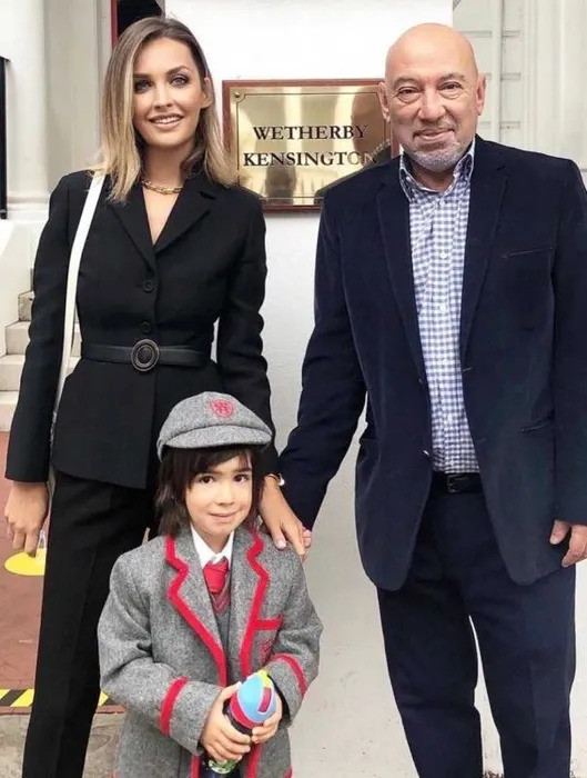 Ünlü emlakçı Dikran Masis vatan aşkına dayanamadı! Eşini ve oğlunu bırakıp İstanbul'a döndü - Resim : 1