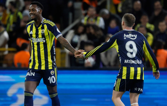 Finalin adı belli oldu! Fenerbahçe, Samsunspor'u 2 golle geçti - Resim : 2