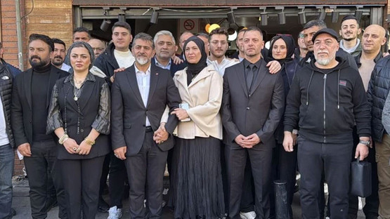 Böcek ailesi soruşturmasında tahliye edilmişti! "Özür bekliyoruz..." dedi - Resim : 1