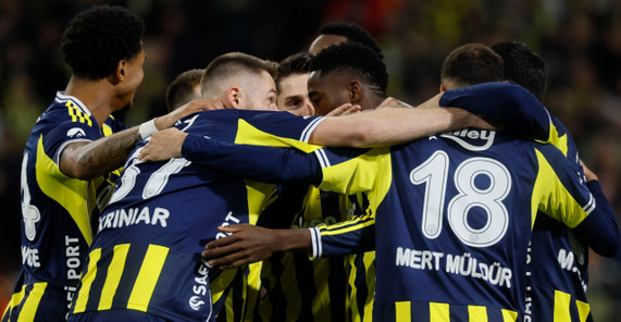 Finalin adı belli oldu! Fenerbahçe, Samsunspor'u 2 golle geçti - Resim : 3