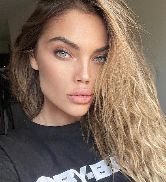 Ukraynalı modelin ölümünde ‘o anlar’! Şok savunma: Kiloluydu, tutamadım... - Resim : 1