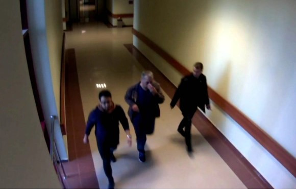 Sağlıkçının elmacık kemiğini kıran hasta yakınına 2 yıl 3 ay hapis - Resim : 1