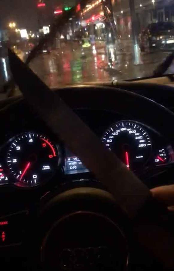 Şarkıcıya kanlı dayak karakolluk oldu! Bıçaklı video, çıplak fotoğraflı montajlar! - Resim : 5