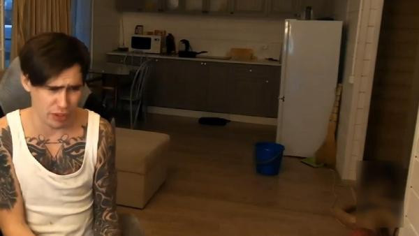 YouTuber, canlı yayında hamile kız arkadaşını öldürdü - Resim : 1