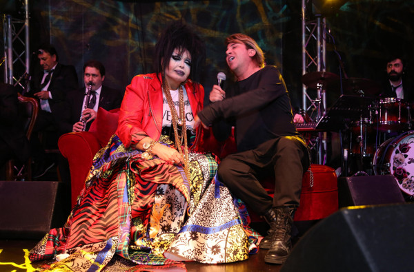 Bülent Ersoy, varisini açıkladı: "Ben gözümü kaparsam..." - Resim : 1