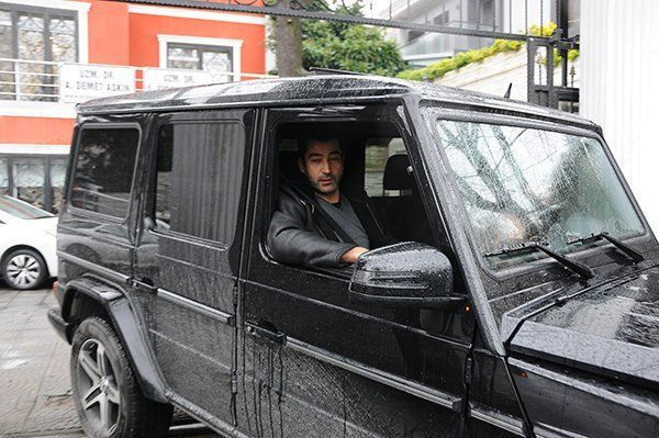 Kenan İmirzalıoğlu gen haritasını mı çıkarıyor? - Resim : 1