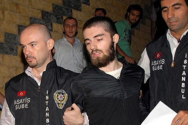 Münevver Karabulut Olayı Nedir? Münevver Karabulut Nasıl Öldü? Otopsi Raporu ve Tartışılan Detaylar