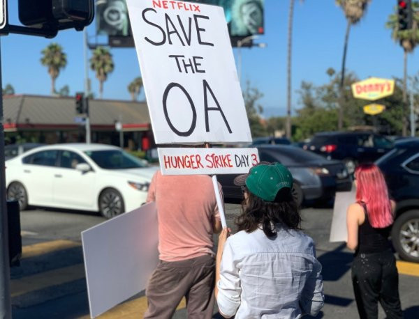 Dizisi iptal edilince açlık grevine başladı - Resim : 1