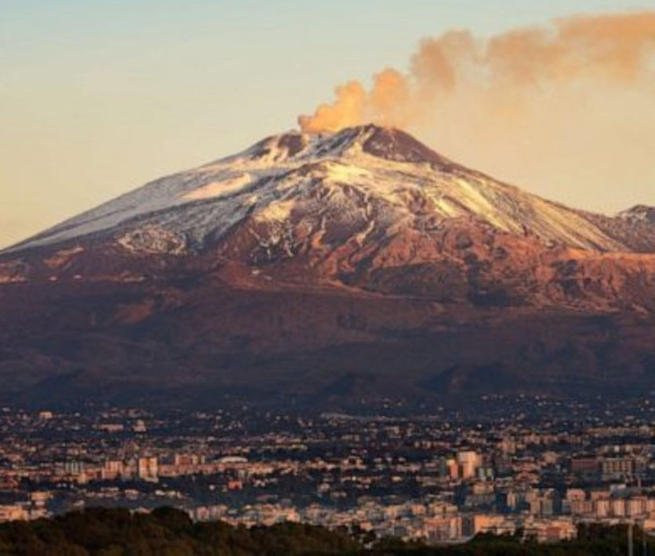 Etna Yanardağı patladı mı, aktif mi?