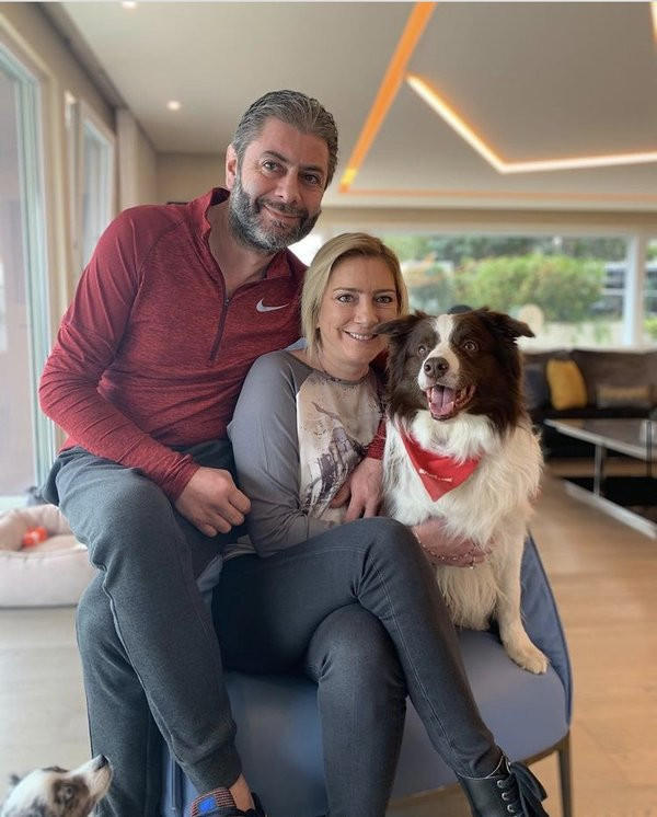 Sosyetenin ünlü ismi kuryeyi eve hapsedip işkence etti - Resim : 1