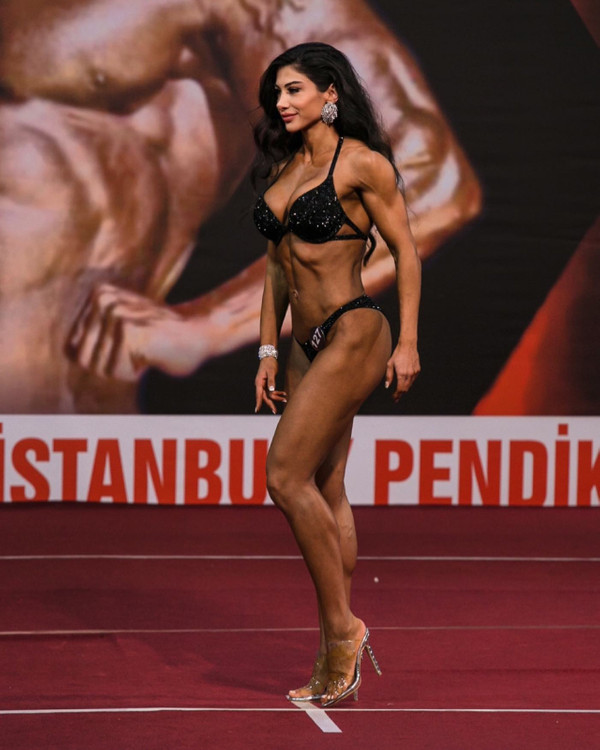 Survivor Ebru Yurtseven kimdir, nereli, kaç yaşında? 2025 Survivor Ebru mesleği ne, ne iş yapıyor? - Resim : 5