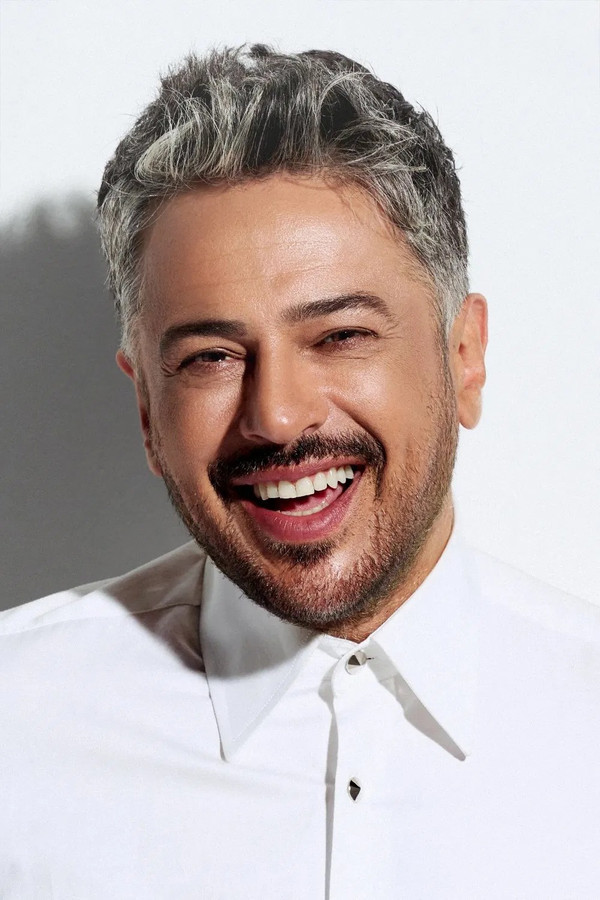 Emre Altuğ kimdir? Emre Altuğ kaç yaşında, nereli, kariyeri nasıl şekillendi?