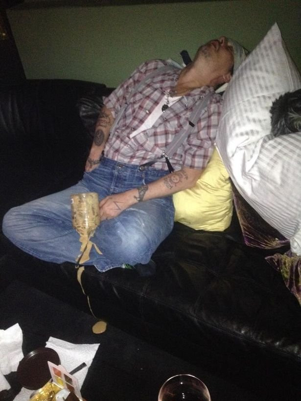 Ünlü çiftin davasında skandal kare: Johnny Depp’i gizlice çekmiş - Resim : 1