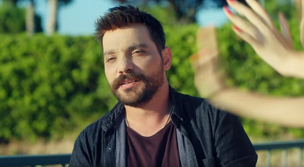 Oğuzhan Uğur'dan ilginç Can Yaman yorumu! "Küçük bir kusur için bu linç fazla!" - Resim : 1