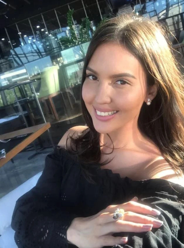 Eski ekonomi bakanı eşini boğarak öldürdüğü görüntüler ortaya çıktı - Resim : 2