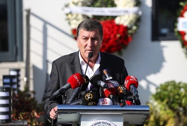 Halit Kıvanç son yolculuğuna uğurlandı - Resim : 1