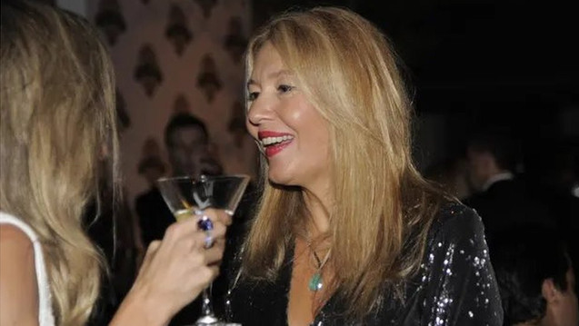 Vogue'un moda editörü, 'Efendi ve köleleri' pozu nedeniyle istifa etti - Resim : 3